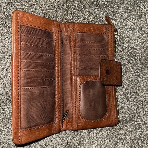 Fossil Wallet - Picture 3 of 4
